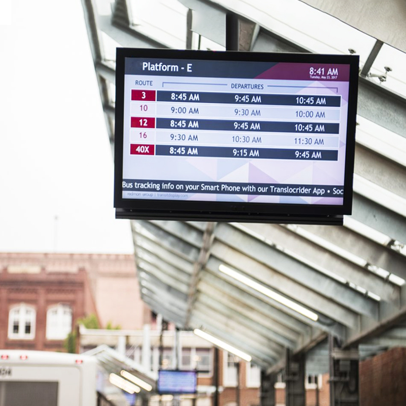 Panneau d'arrêt de bus électronique suspendu